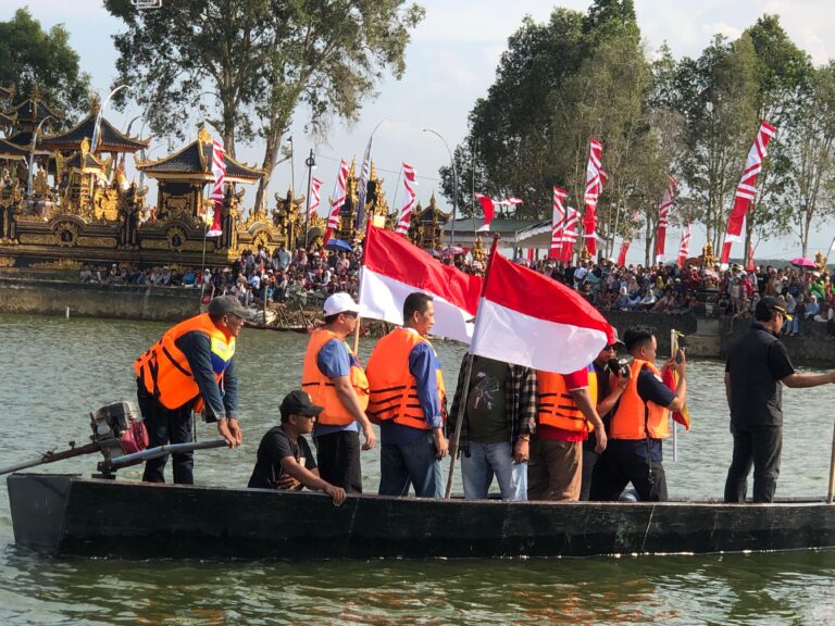 Kajari lampung Tengah hadiri Pembukaan Festival Dayung di Danau Tirta, Kec. Seputih Banyak, Kab. Lampung Tengah