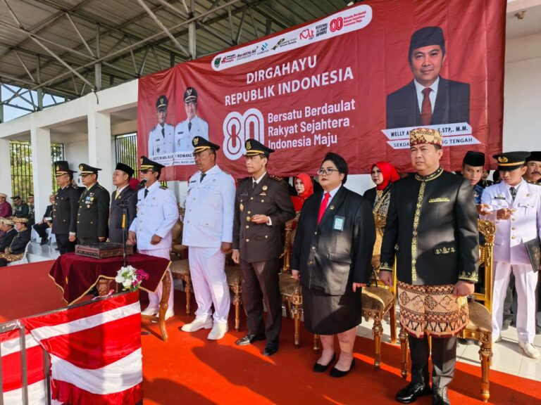 Kejari Lampung Tengah Hadiri Upacara Peringatan HUT ke-80 Republik Indonesia